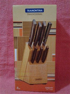 JGO DE CUCHILLO TRAMONTINA TRADICIONAL 8PC 22299/026