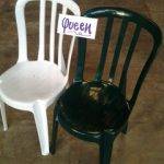 SILLA QUEEN BLANCA Y COLORES S/ POSA BRAZO