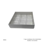 CAJA CUADRADA CON 9 DIVISORIAS BLANCO (9 CAV)